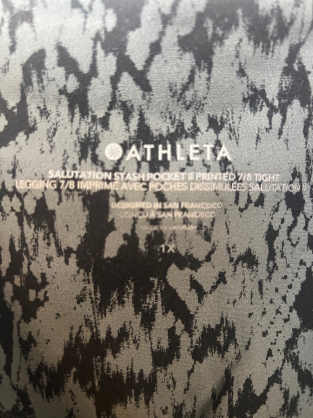 Athleta Salutation Stash Pocket II 7/8 Leggings 1X Snake Print Yoga - Picture 2 of 4